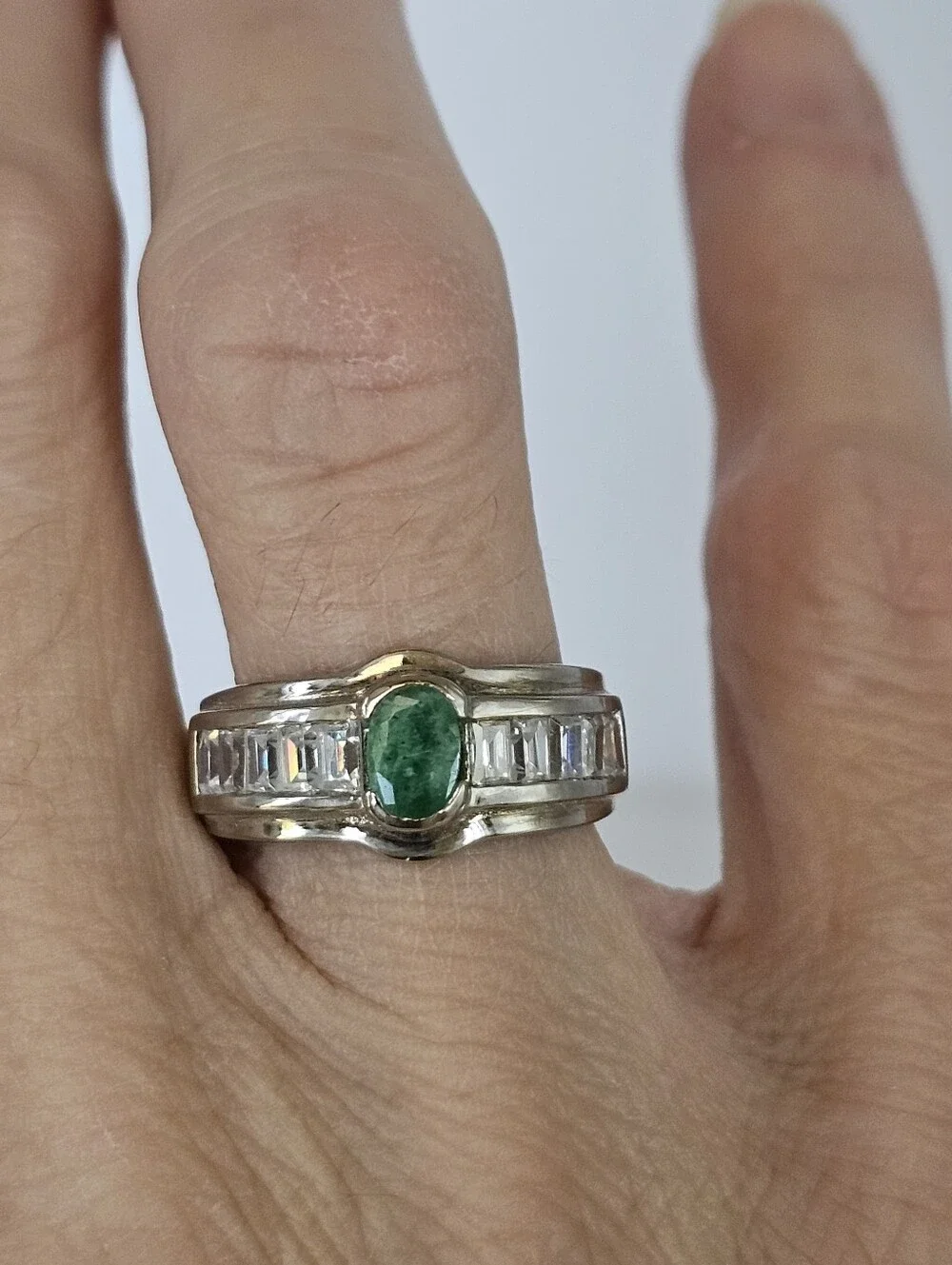 Vintage Claim Whitman Two-Tone 925 Sterling Silver Emerald Ring Size 6!